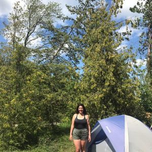 Meet your Posher, Cassandra